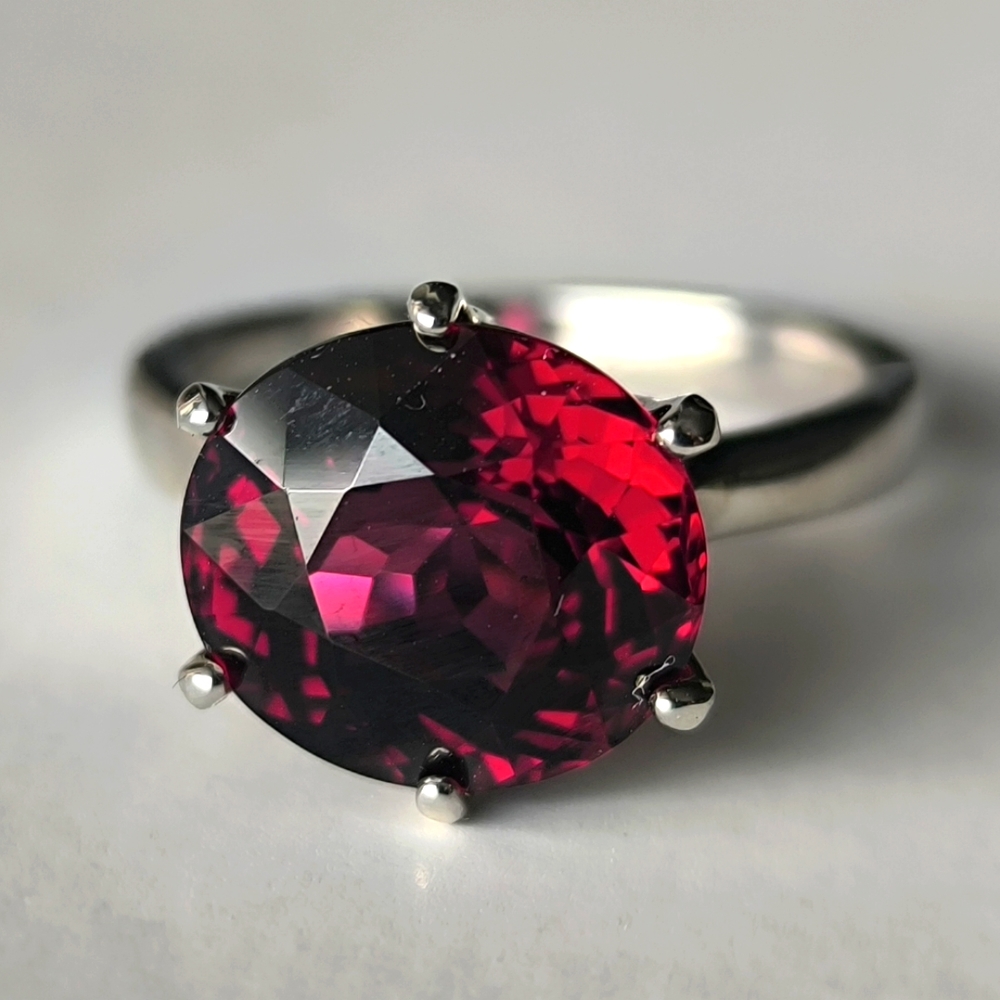 Stunning Top-Grade Natural Rhodolite Raspberry Garnet In Sterling Silver Ring